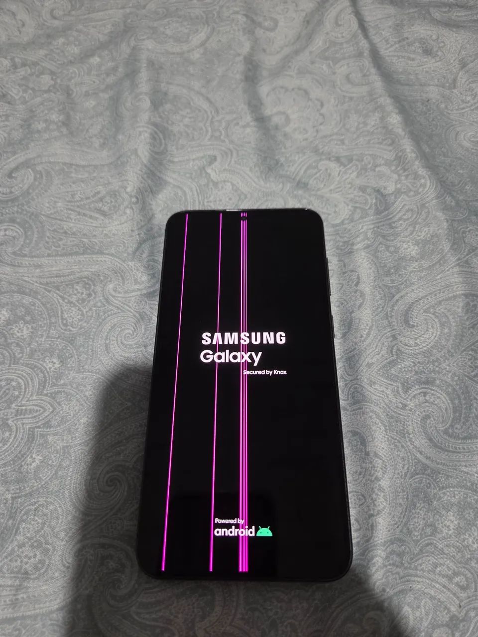 Galaxy s23 plus com linhas na tela 