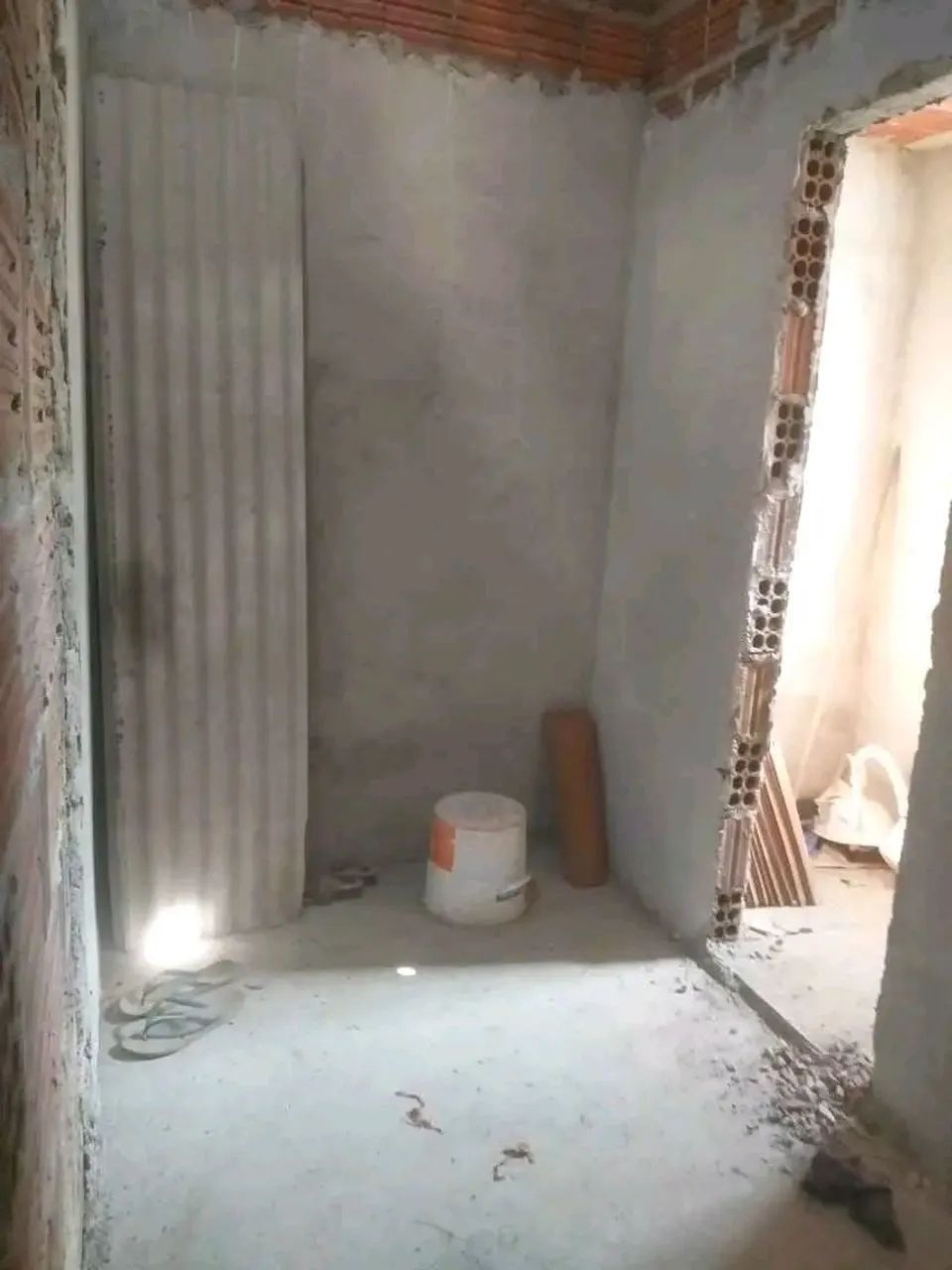 Vende e troca casa no gramore. - Foto 2