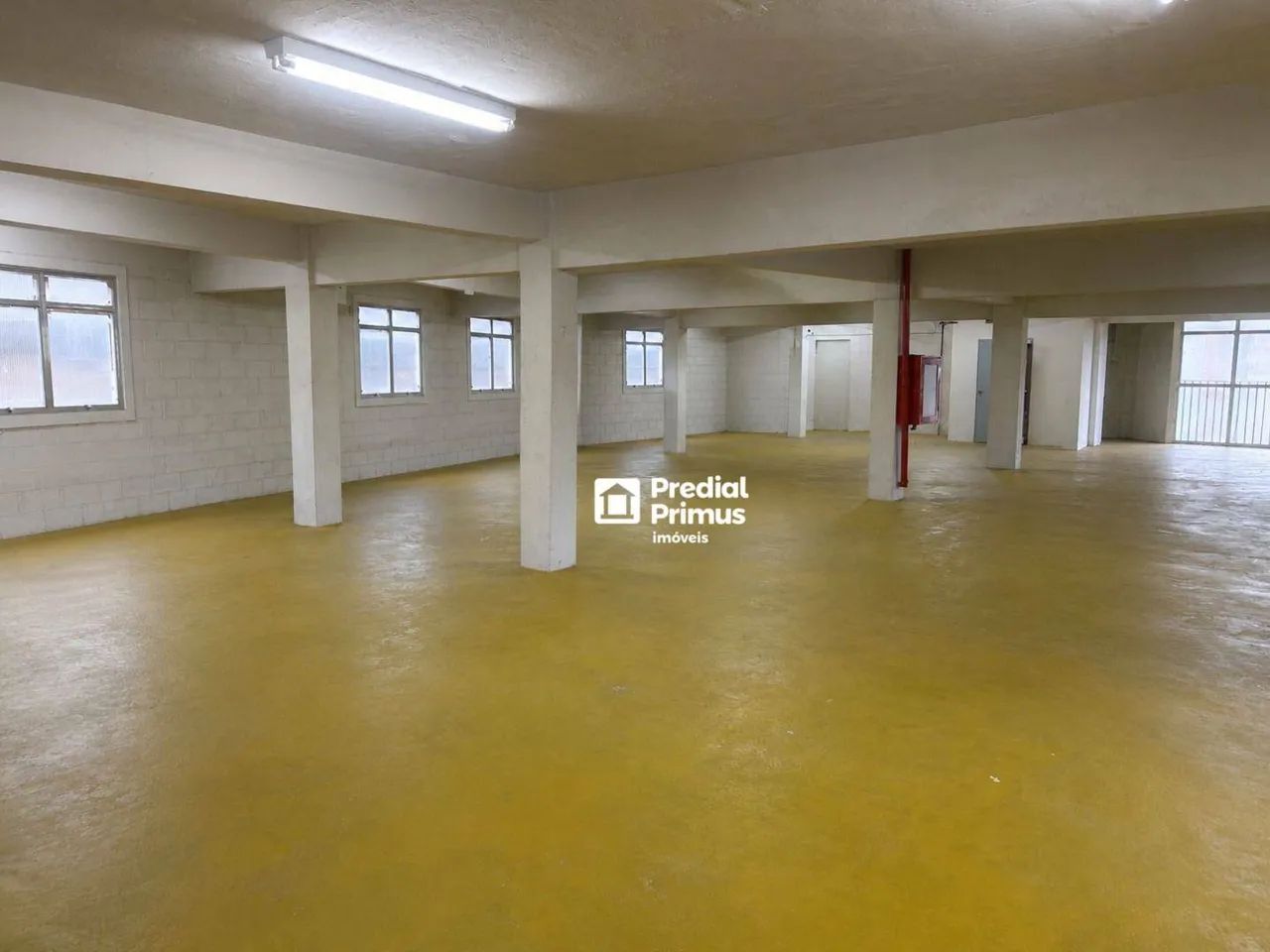 Loja para alugar, 308 m² - Centro - Nova Friburgo/RJ - Foto 2