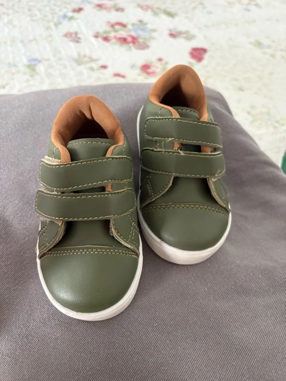 Sapatinhos bibi e crocs com preço até 30,00 - Foto 4