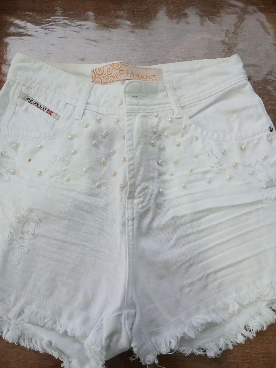 Short branco