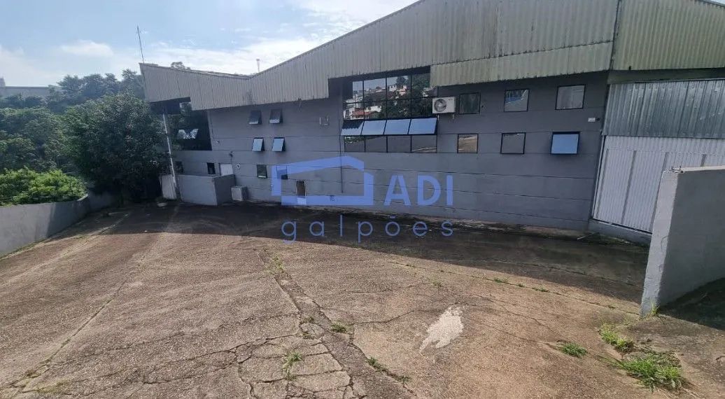 Galpão 3721 m² - 2 docas e pé direito 9 m  Cajamar - Foto 2
