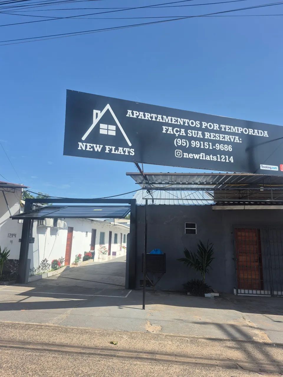  Vaga: Auxiliar de Limpeza / Camareiro(a) 