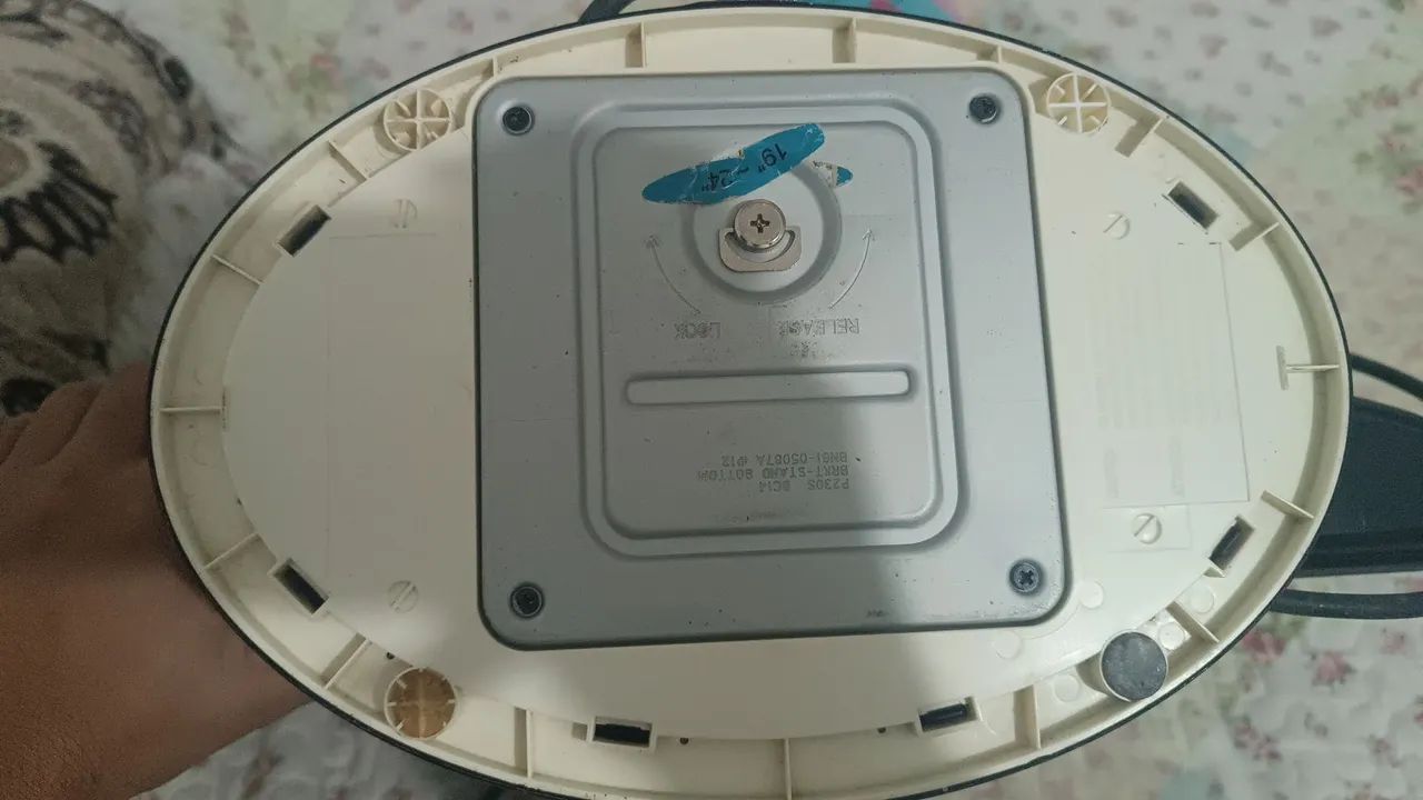 Vendo TV/Monitor 22 polegadas com controle  - Foto 5