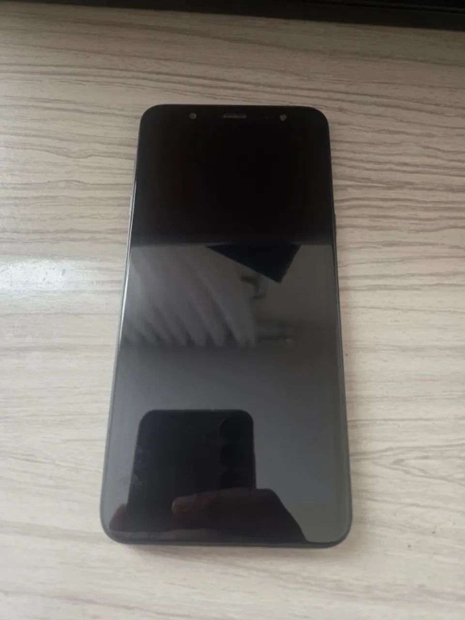 SAMSUNG J8 64GB