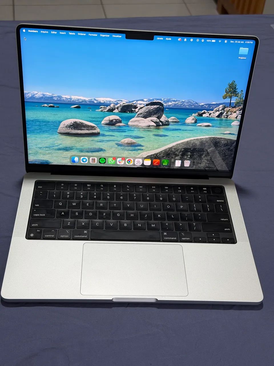 おまけ付き　MacBook Pro 14 M3 Pro 18G/512G Apple MacBook Pro 14 M3 Pro 18GB 512GB Prata - Notebooks - Bessa
