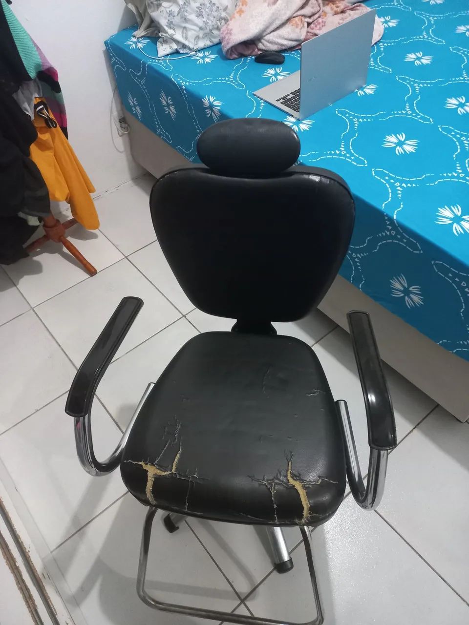 Cadeira de barbearia dompel  - Foto 2