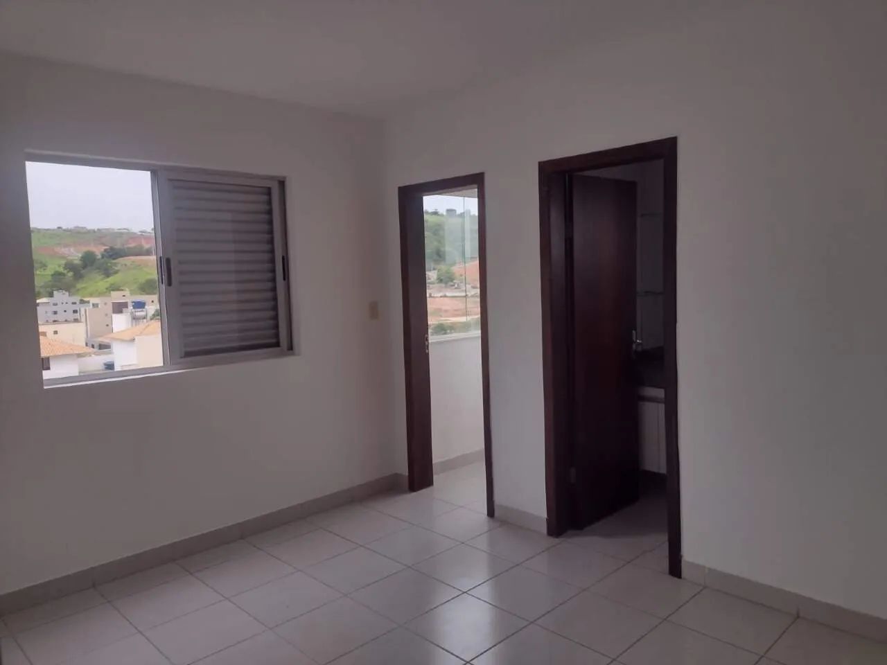 Apartamento com 02 quartos no bairro Morro do Sol - Foto 2