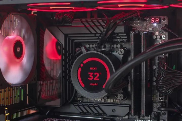 i9 13900K - 64GB - RTX 5070Ti - Foto 4