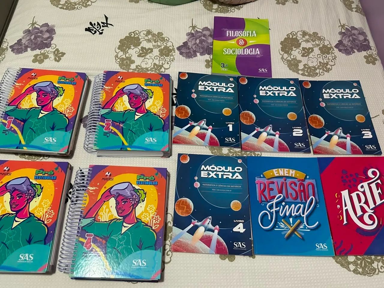Livros Pré Vestibular (TODOS = 100 REAIS) - Foto 2
