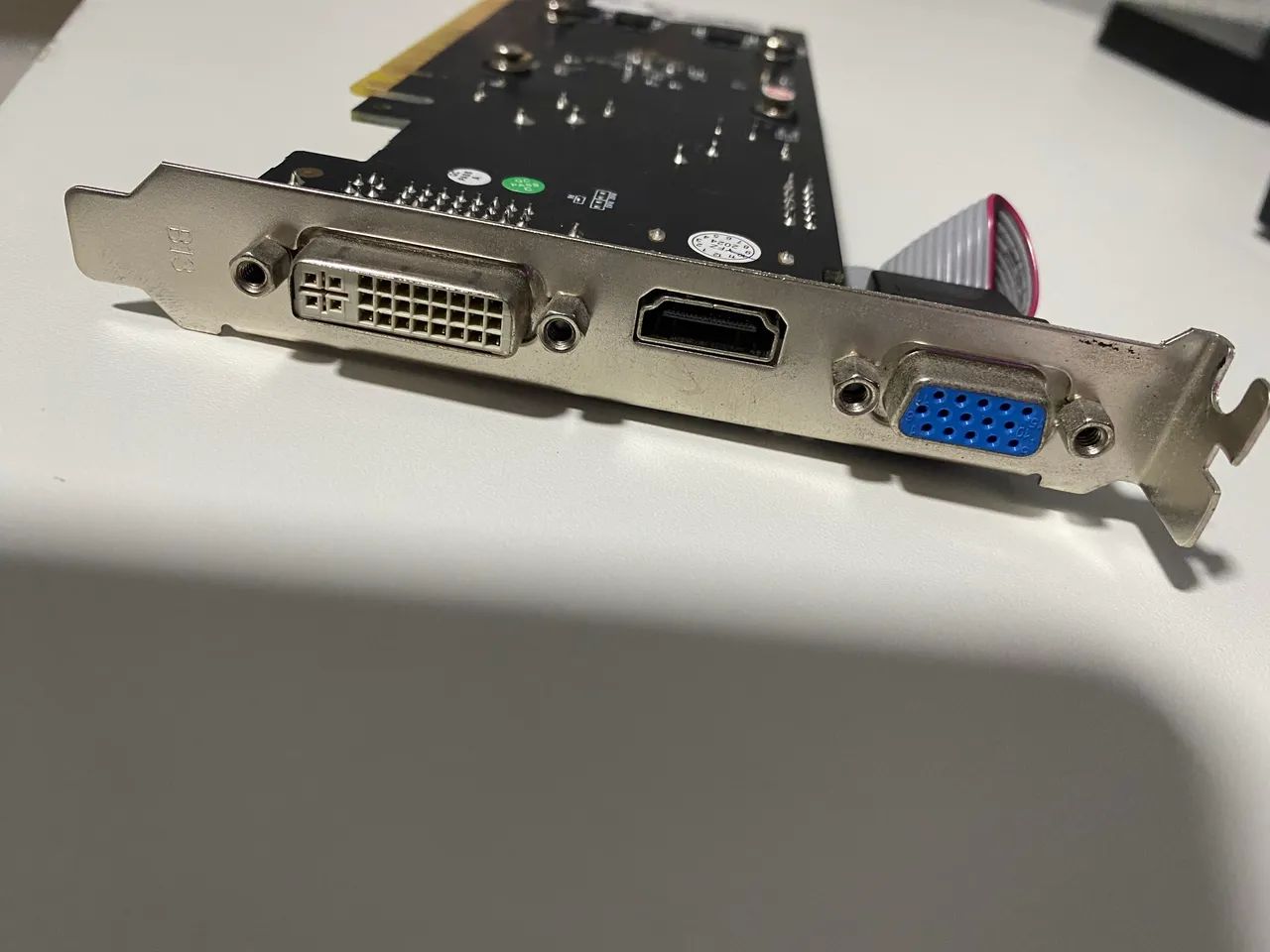 NVIDIA GeForce GT610 2GB - Foto 3