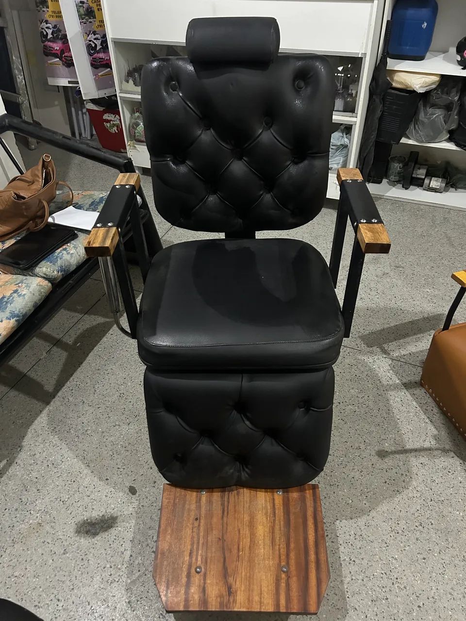 Vende-se cadeira de barbearia