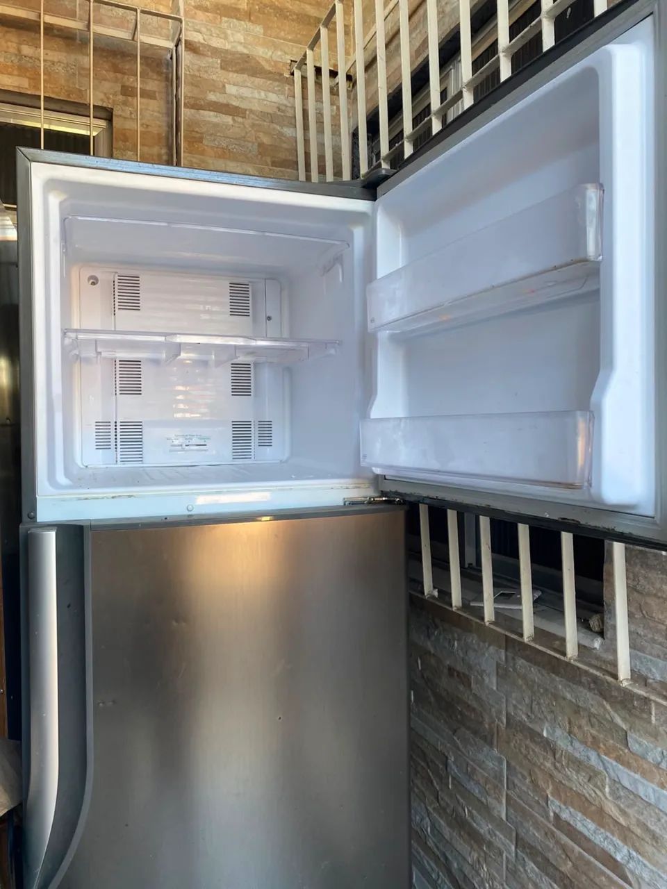 Geladeira Panasonic Duplex - Excelente funcionamento - Foto 3