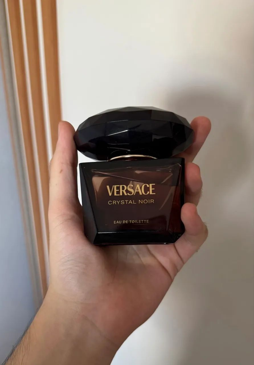 Crystal Noir EDT 90ml - seminovo/com caixa ( apenas testado) 
