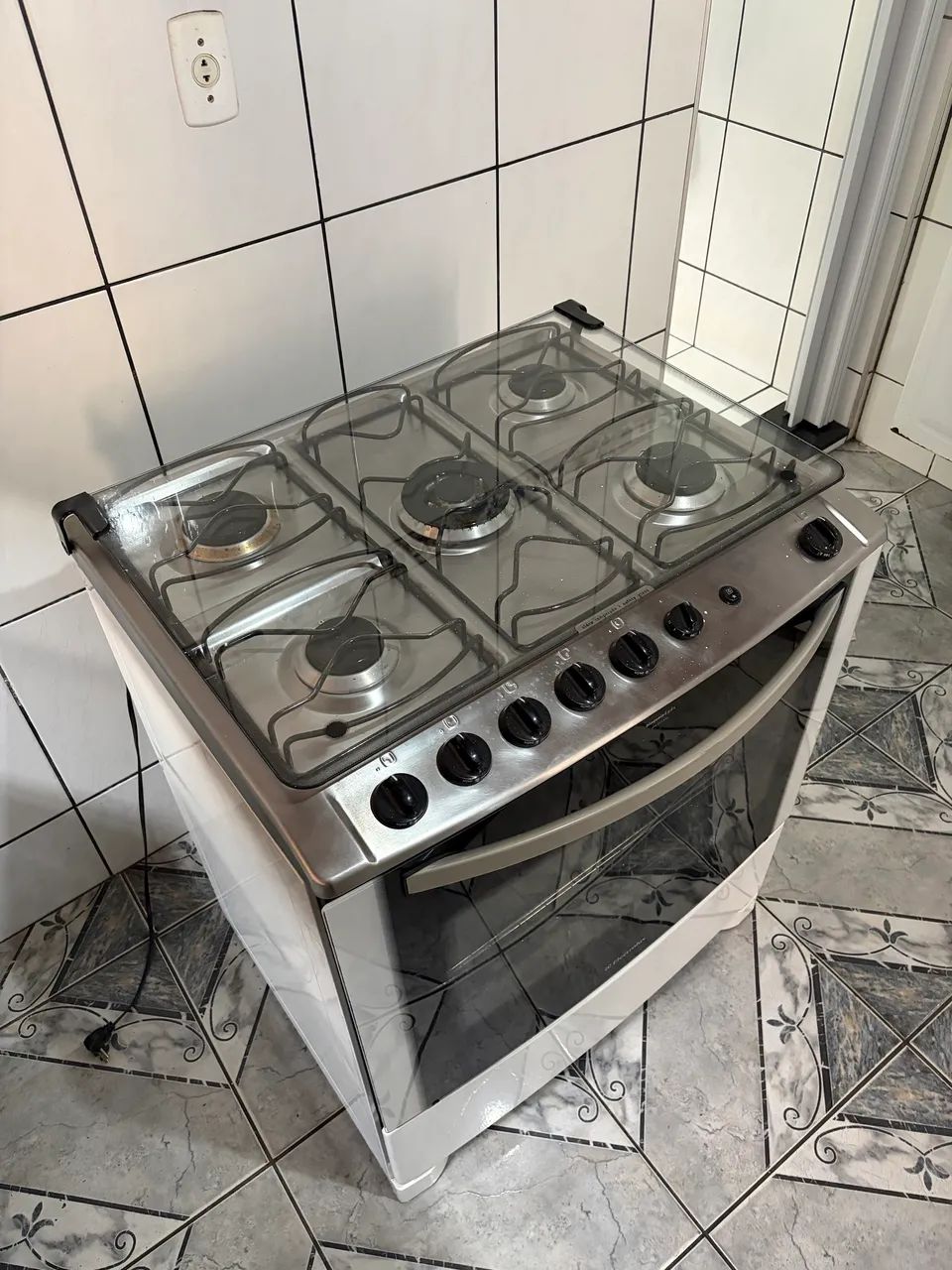 Fogão 5 bocas Electrolux