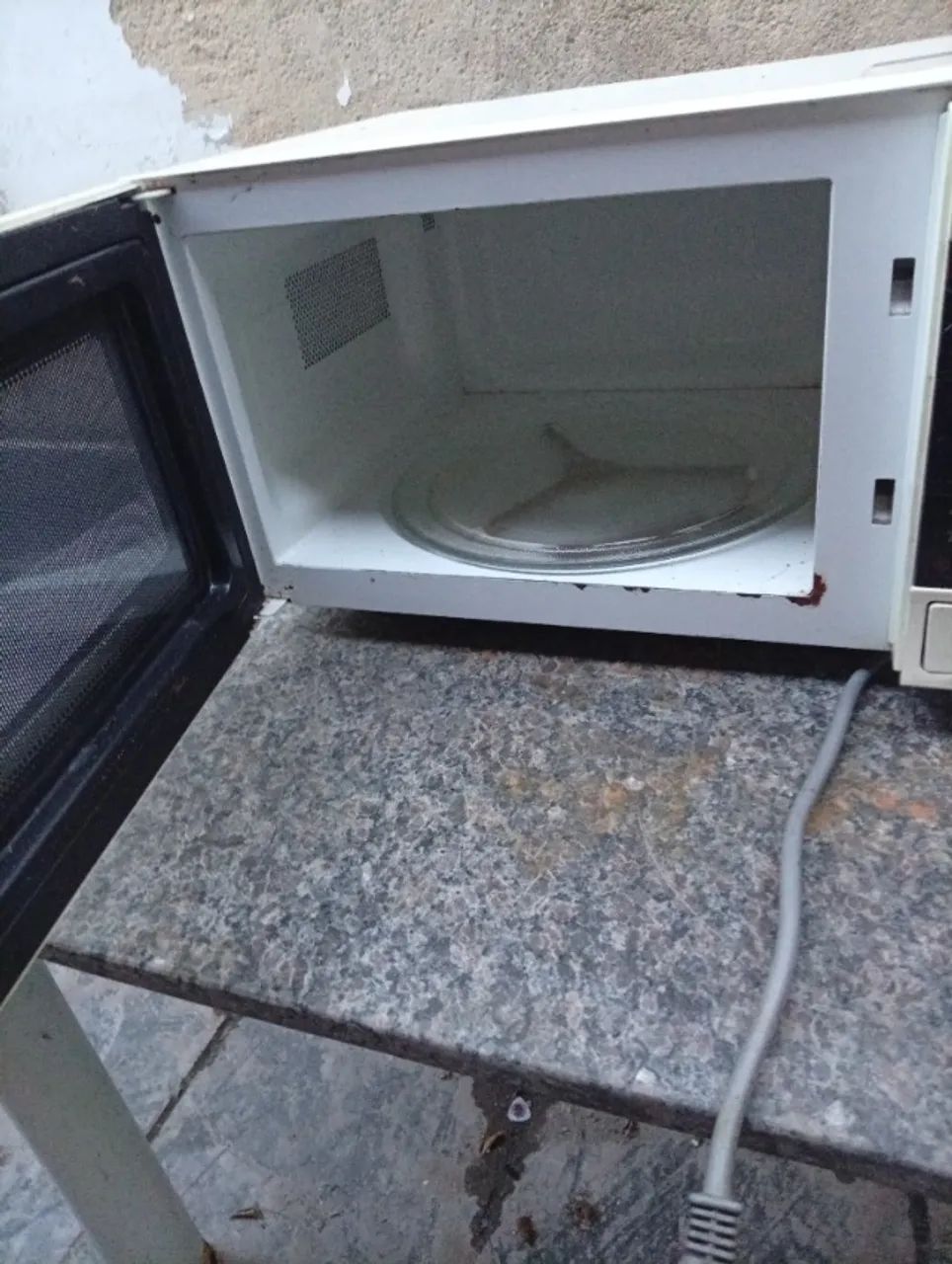 Microondas LG Branco (ESTRAGADO) - Foto 4