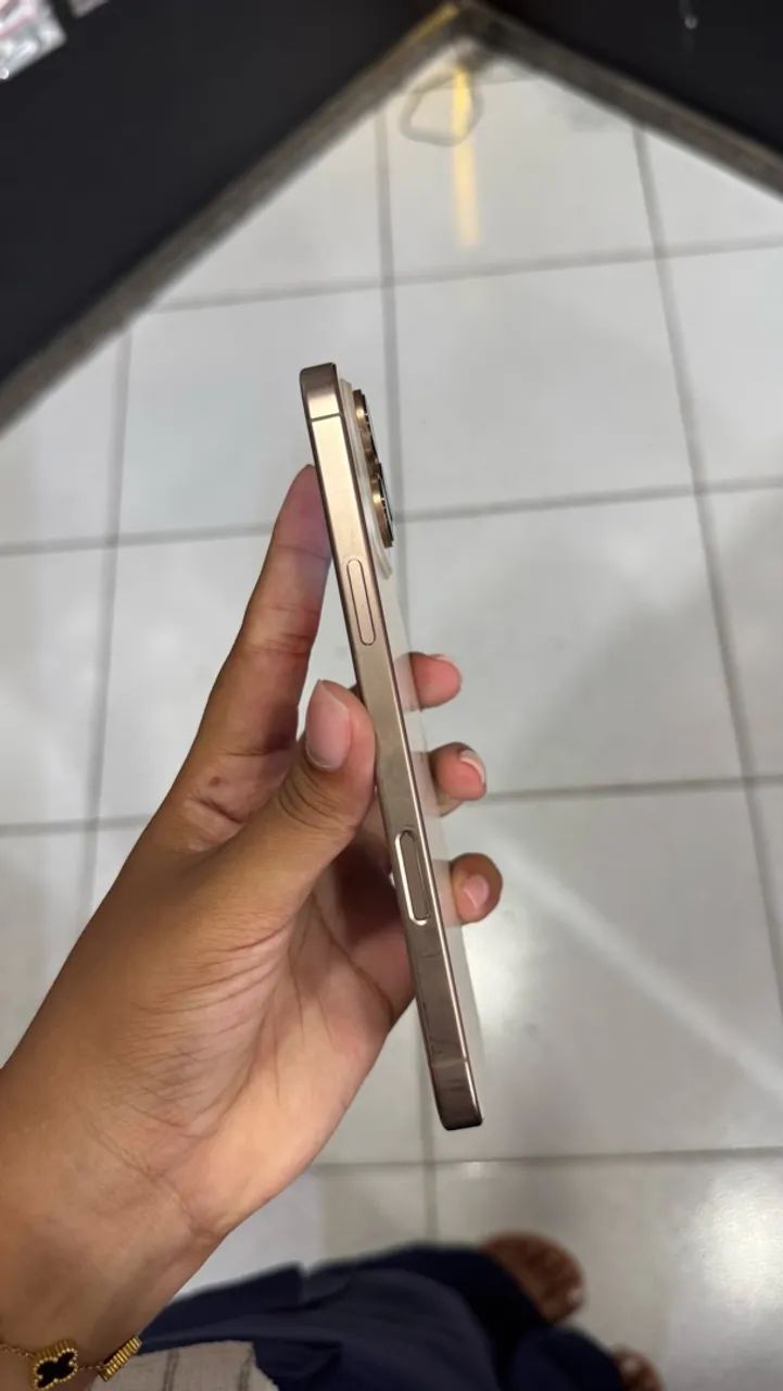 VENDO 16 PRO MAX 256GB - Foto 2