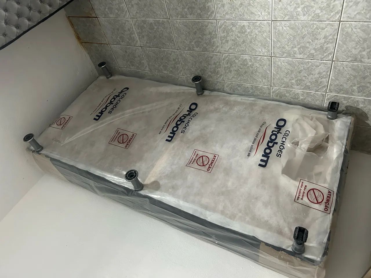 Cama solteiro 