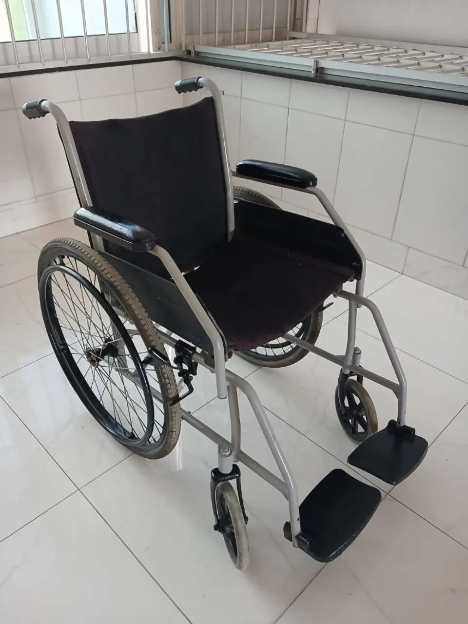 Cadeiras de rodas  - Foto 3