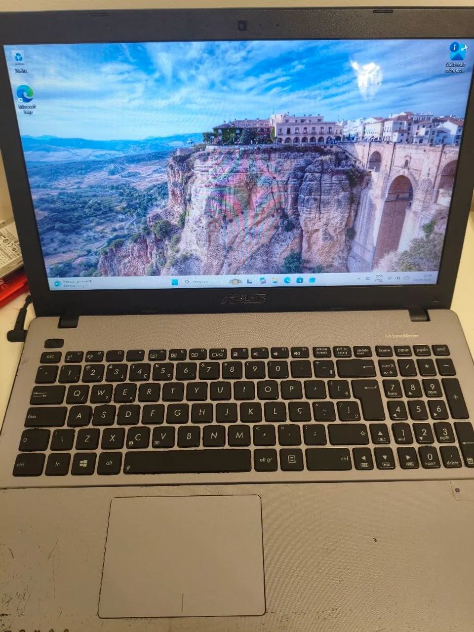 Notebook Asus  X550-L usado