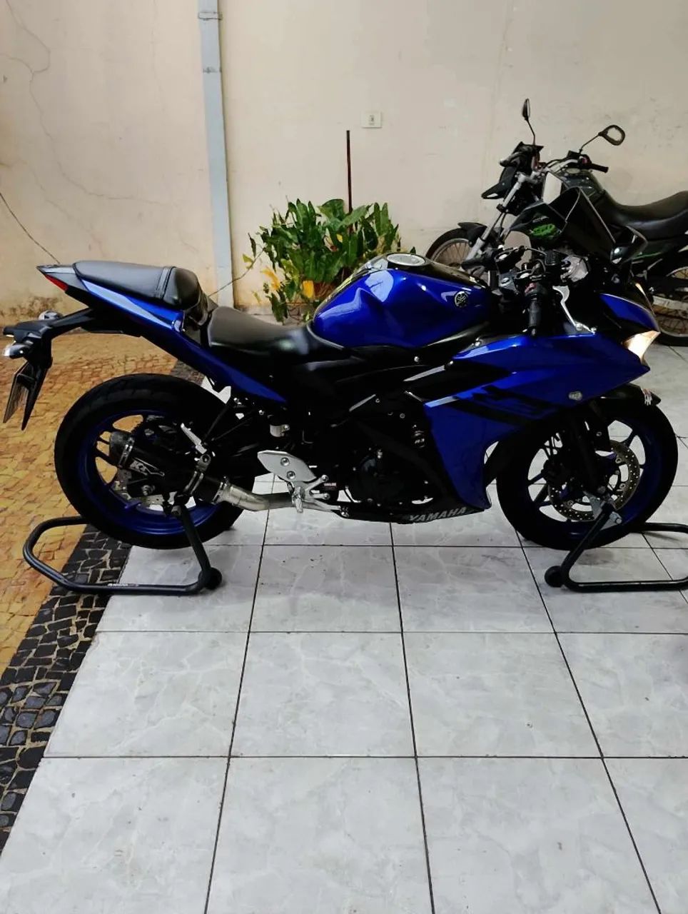 Yamaha R3 - Foto 3