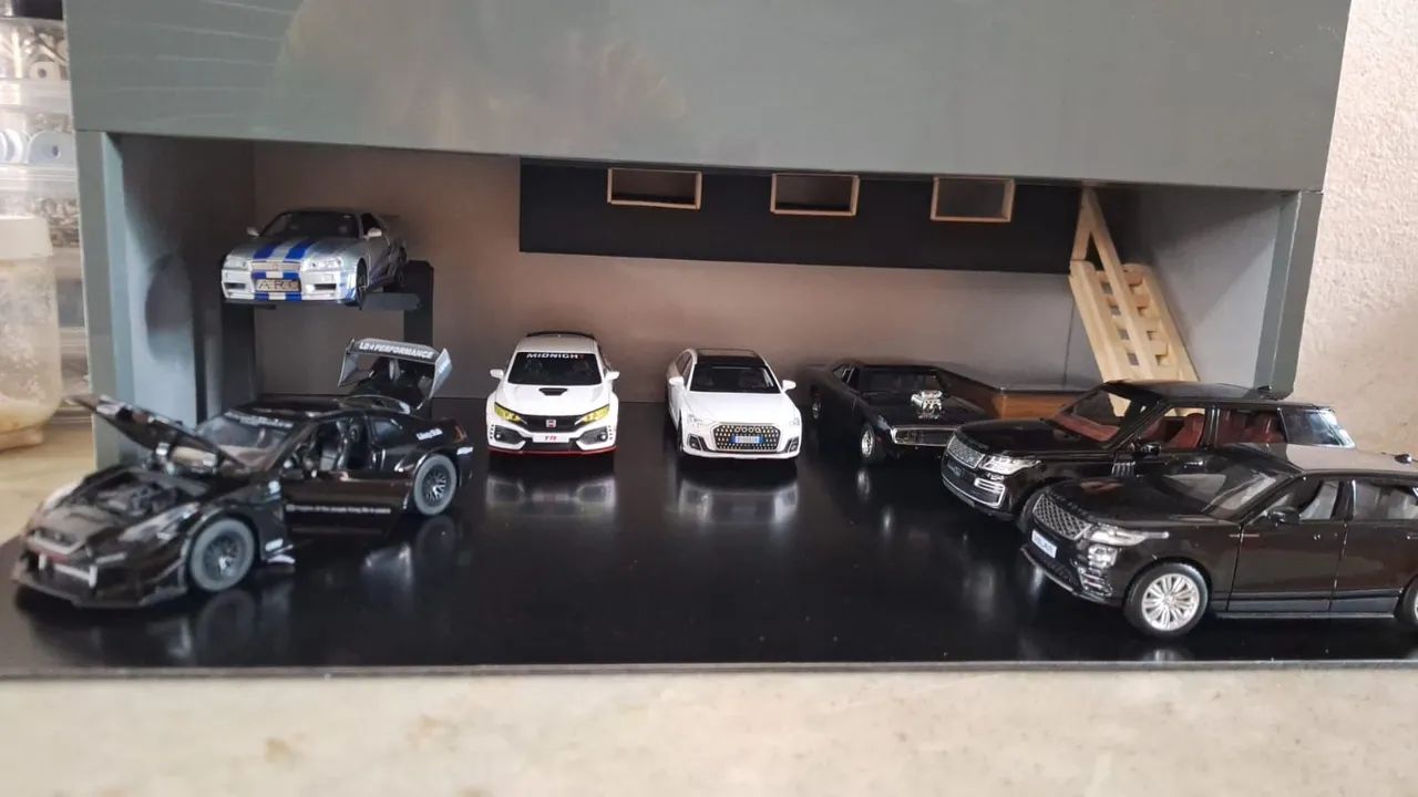 Vendo miniaturas 1/32 som e luzes - Foto 5