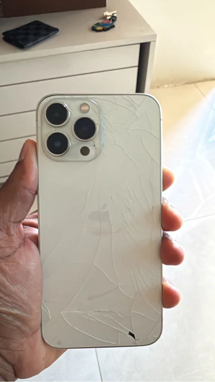 iPhone 13 Pro Max 128 gb com defeito - Foto 4