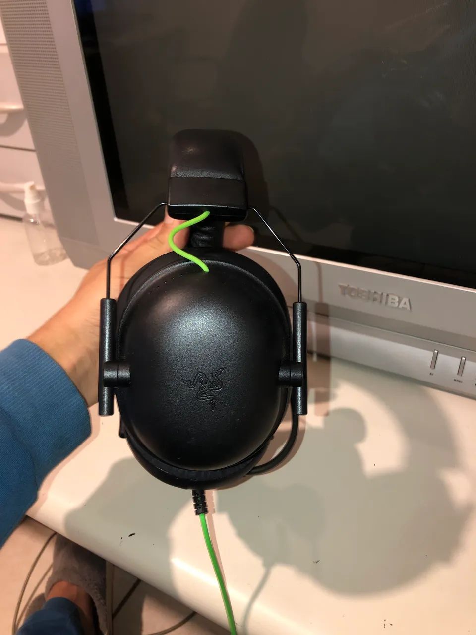 Fone Headset RAZER BLACKSHARK V2 COM CAIXA - Foto 4