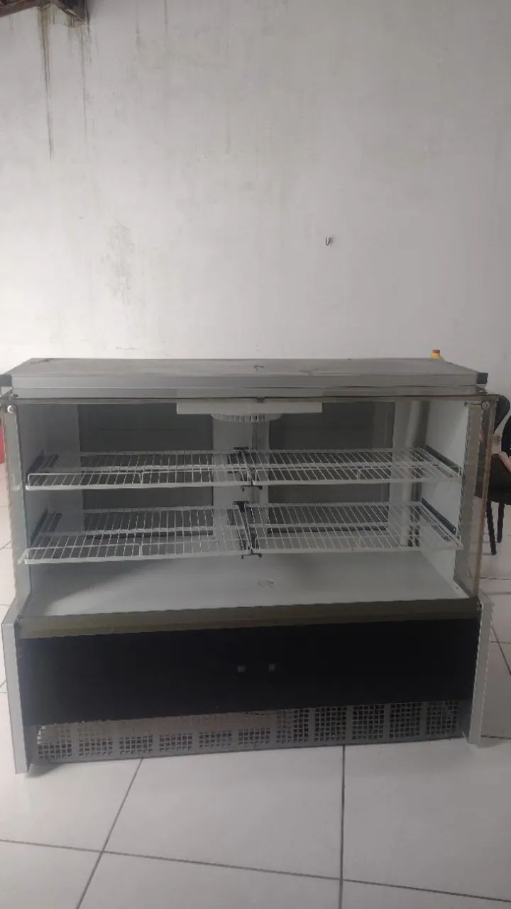 Vitrine Refrigerada Ar Forçado Gelopar Gpfa 140cm