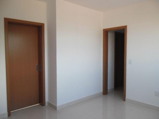 Apartamento de 03 quartos