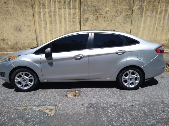 New Fiesta Sedan 1.6 2013/2014 Particular - Foto 8
