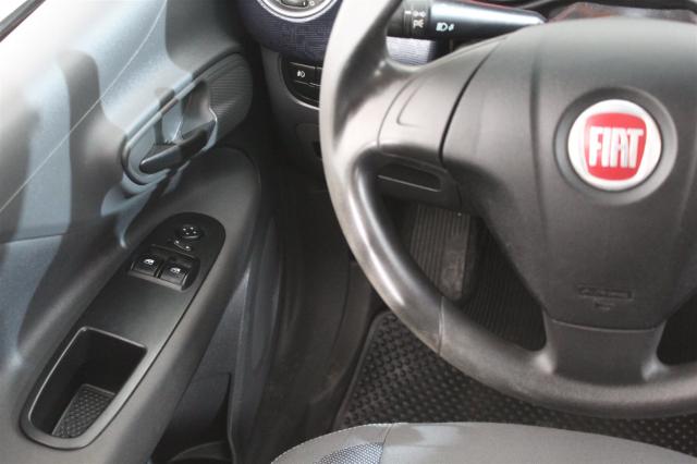 FIAT PUNTO 2013/2014 1.4 ATTRACTIVE 8V FLEX 4P MANUAL - Foto 13