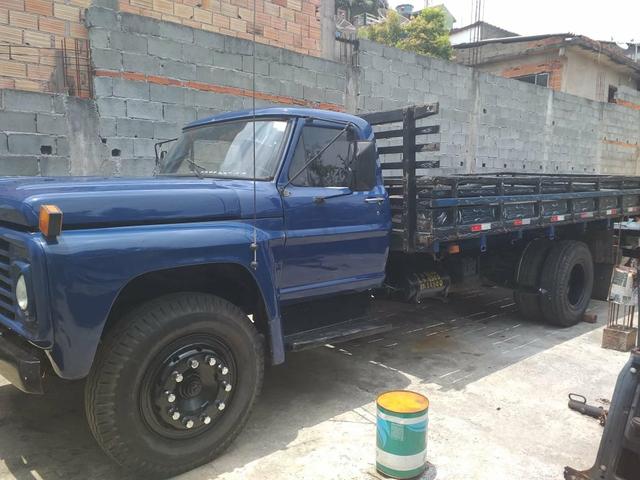 Vendo caminhão Ford - Foto 2