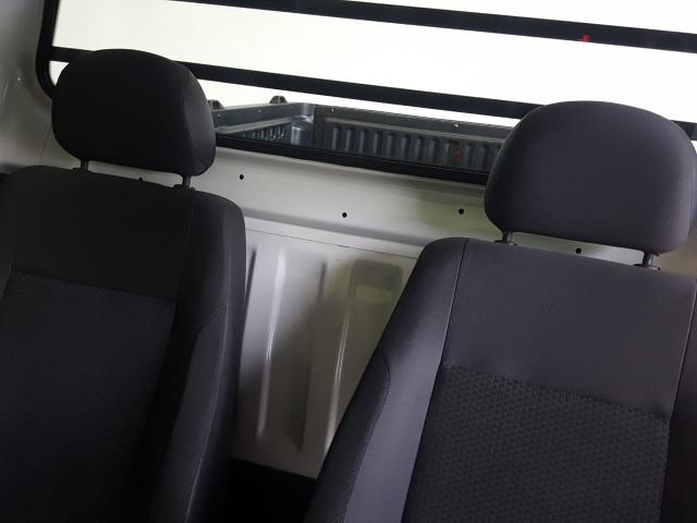 VW Nova Saveiro 1.6 Robust 2018 - Foto 14
