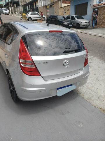 Hyundai i30 2011 Automático 2.0 + gnv teto solar - Foto 7