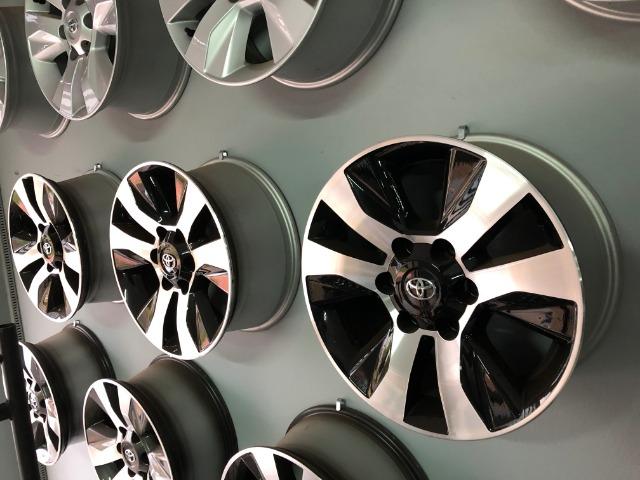 Rodas Aro 17 Toyota Hilux Original SRV Black Diamond - Foto 10