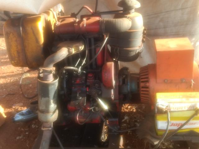 Grupo gerador de energia