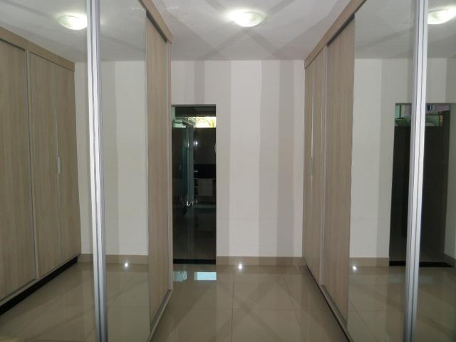 Casa sobrado jardins Madri 4 suítes - Foto 8