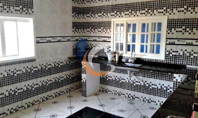 Casa com 4 dormitórios à venda, 320 m² por R$ 315.000 - Simeria - Petrópolis/RJ - Foto 4