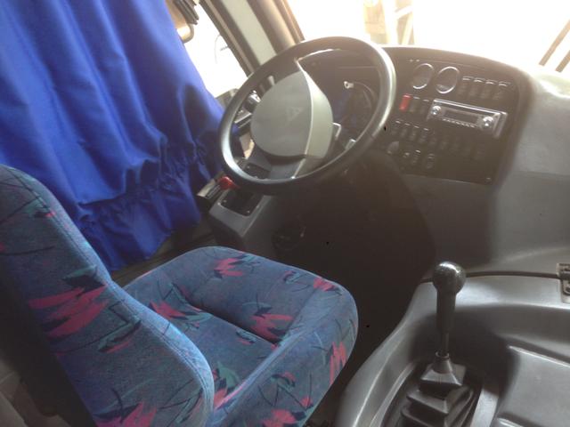 Microônibus 26 lugar - Foto 5