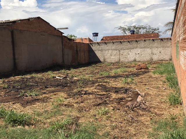 Lote de 329m2 particular setor alto do vale - próximo a Balneario Meia ponte goiania - Foto 4