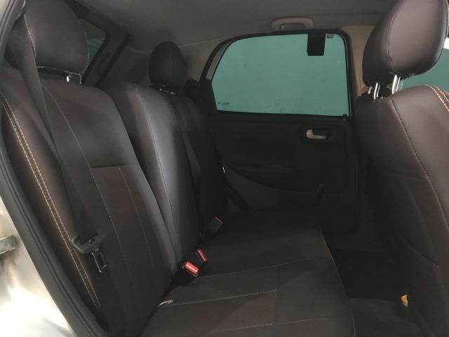 Corsa Premium 1.4 2010 - Foto 11