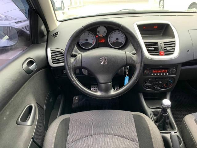 Peugeot 207 QUIKSILVER 1.4 - Foto 7