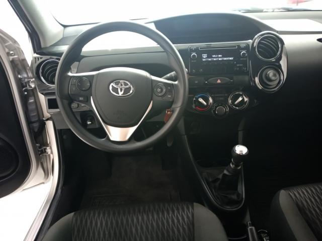 ETIOS 1.5 XS SEDAN 16V FLEX 4P MANUAL - Foto 9