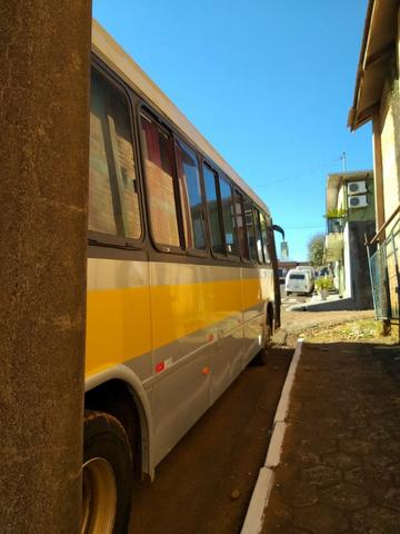 Ônibus Viale 17.230 motor novo 2007 aceito troca - Foto 4