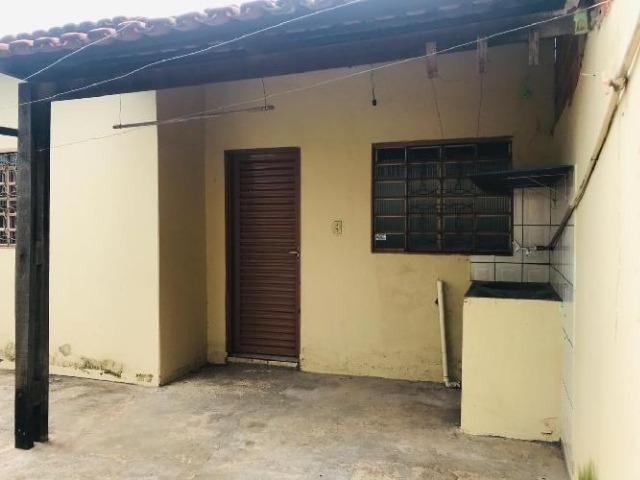 Vendo imóvel para renda, 3 unidades (2 quartos) e 1 unidade (3 quartos). Capuava- Goiânia - Foto 14