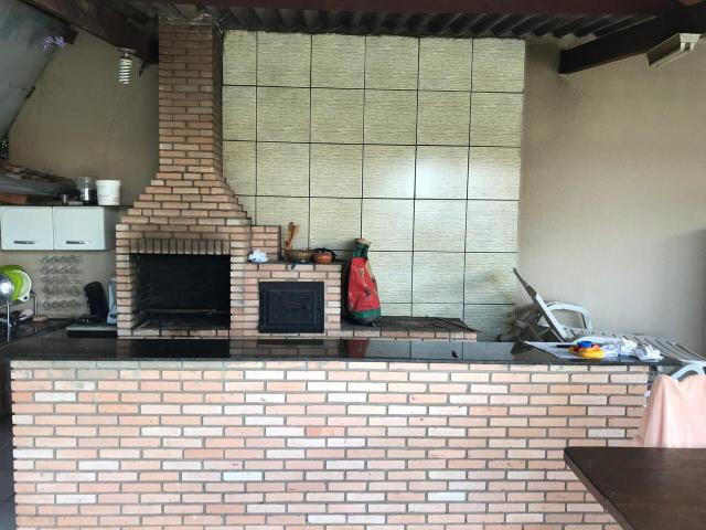 Vendo casa ótima localização - Foto 12