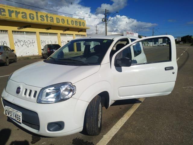 Fiat Uno Vivace 1.0 Flex