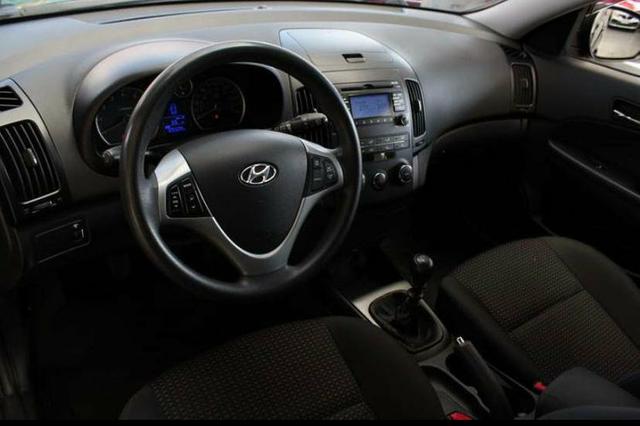 Hyundai i30 - Foto 2