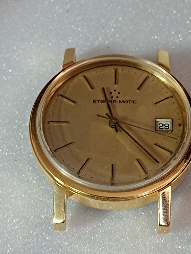 Relógio marca Eterna Matic automático PVD amarelo 